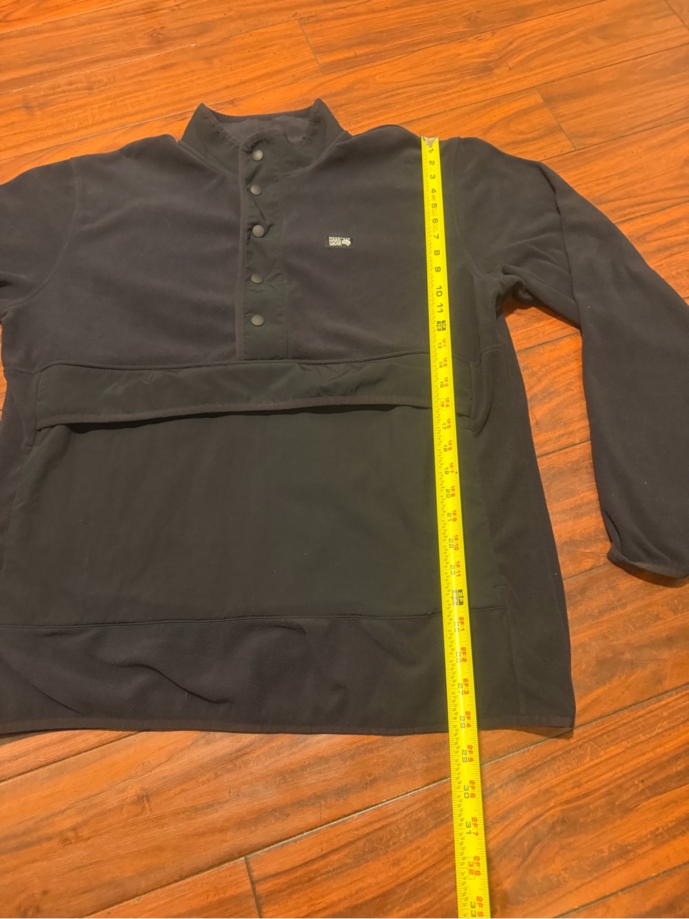 Mountain Hardwear Black Snap-Front Fleece Pullover - Picture 10 of 10